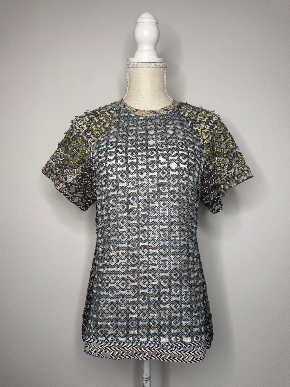 Byron Lars Petal Laser Cut Multi Geo Print Short Sleeve Blouse Size 4